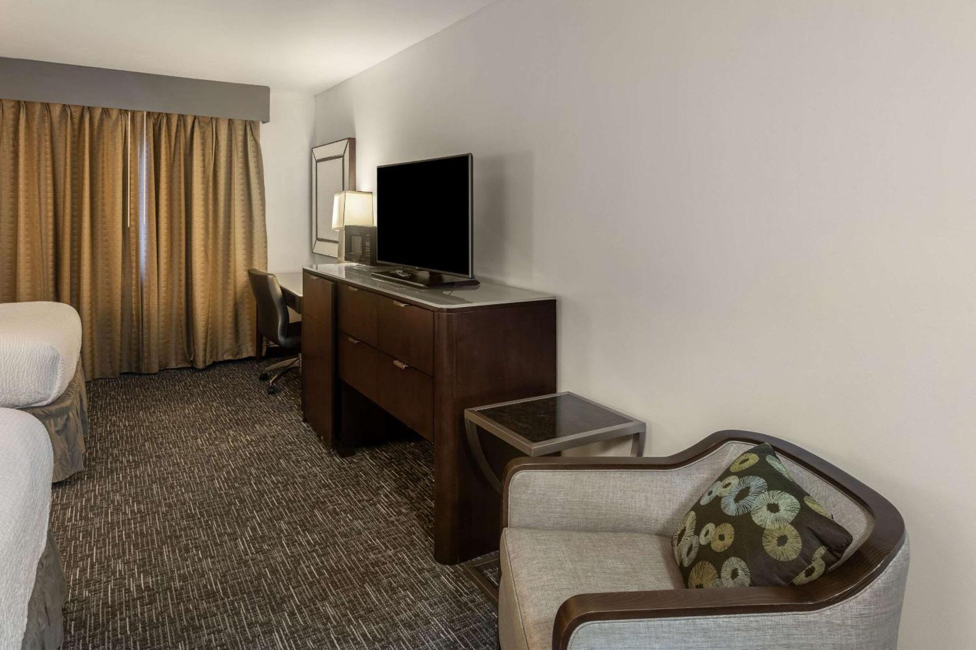 Quality Inn & Suites Caribou Ngoại thất bức ảnh